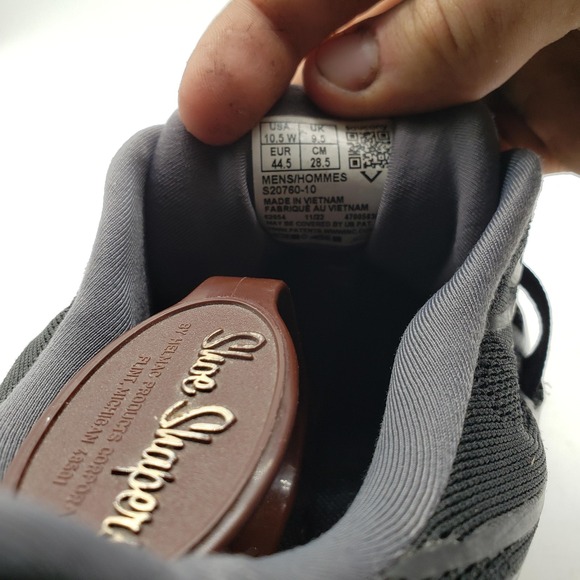 Saucony Triumph 20 Shoes Mens Size 10.5 Wide Black Running Sneakers S20760-10 main image 13